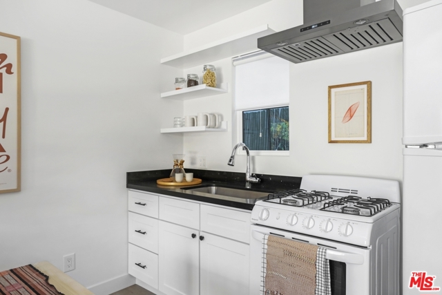 3 Bed Home for Sale in Los Angeles, California