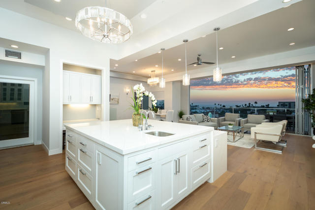 GYP_504 S Francisca Ave_015_MLS