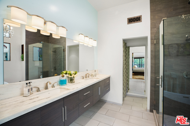 2 Bed Home for Sale in Pacific Palisades, California