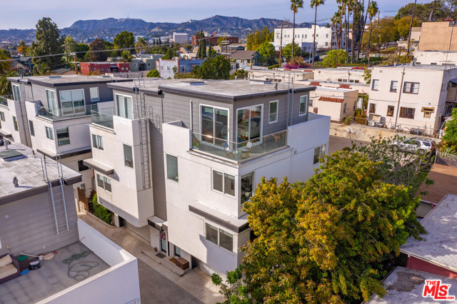 3 Bed Home for Sale in Los Angeles, California