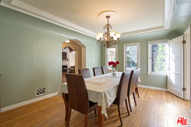  Income Home for Sale in Beverly Hills, California