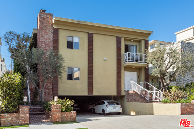 2 Bed Home for Sale in Los Angeles, California