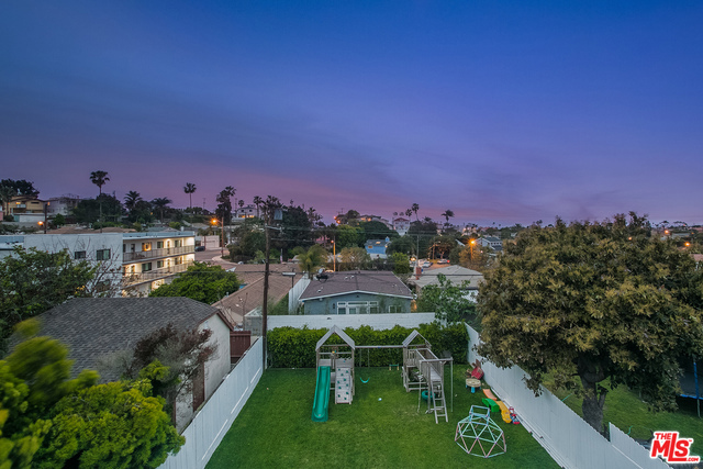 523 JUANITA Avenue, Redondo Beach, California 90277, 4 Bedrooms Bedrooms, ,4 BathroomsBathrooms,Residential,Sold,JUANITA,17248090