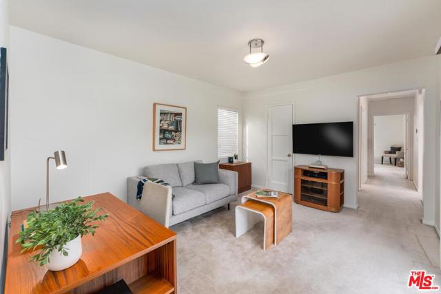 3 Bed Home for Sale in Burbank, California