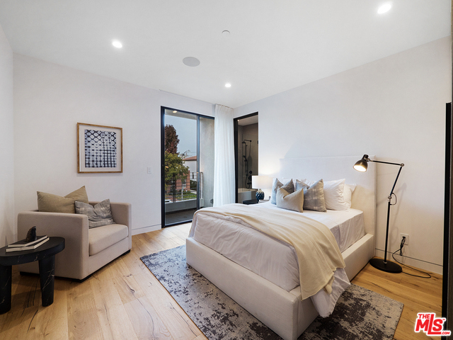 4 Bed Home for Sale in Los Angeles, California