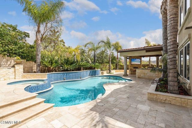 5 Bed Home for Sale in Thousand Oaks, California