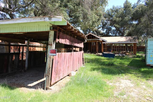 1 Bed Home for Sale in Oak View, California