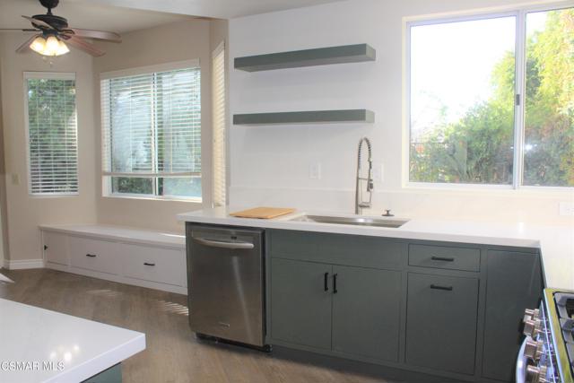 3 Bed Home for Sale in Oak Park, California