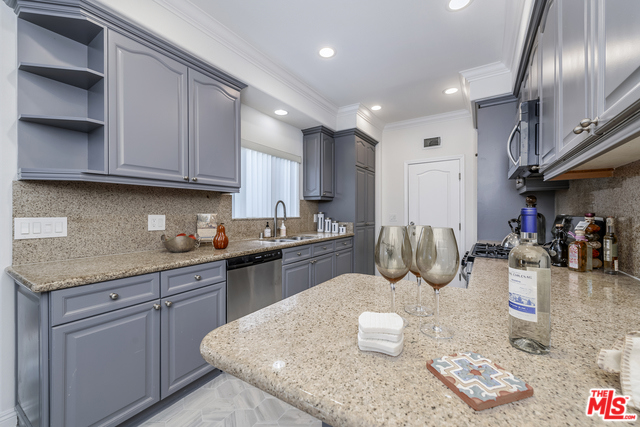 3090 NEWTON Street, Torrance, California 90505, 2 Bedrooms Bedrooms, ,2 BathroomsBathrooms,Residential,Sold,NEWTON,20561844