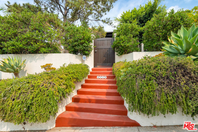3 Bed Home for Sale in Los Angeles, California