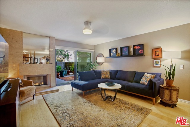 2 Bed Home for Sale in Playa del Rey, California
