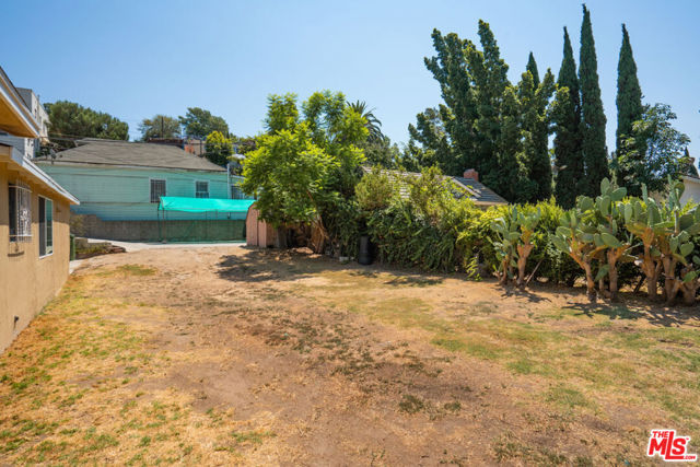 3 Bed Home for Sale in Los Angeles, California