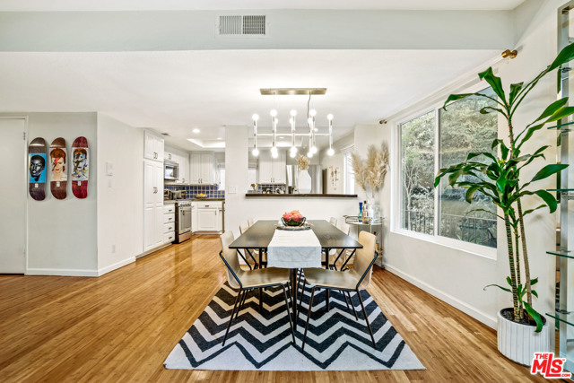 2 Bed Home for Sale in Los Angeles, California