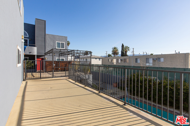2 Bed Home for Sale in North Hollywood, California