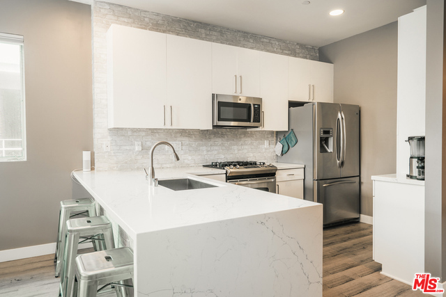 2 Bed Home for Sale in Los Angeles, California