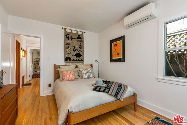 2 Bed Home for Sale in Los Angeles, California