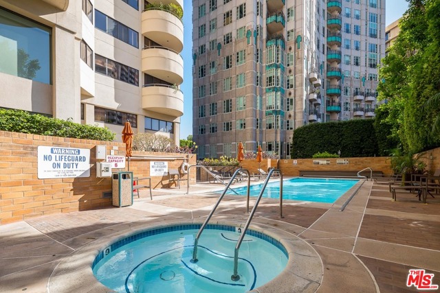 2 Bed Home for Sale in Los Angeles, California