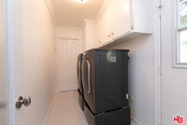 3 Bed Home for Sale in Studio City, California
