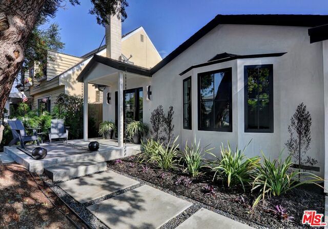 3 Bed Home for Sale in Studio City, California