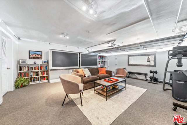 3 Bed Home for Sale in Santa Monica, California