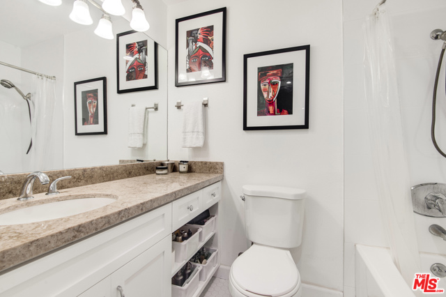 2 Bed Home for Sale in Malibu, California