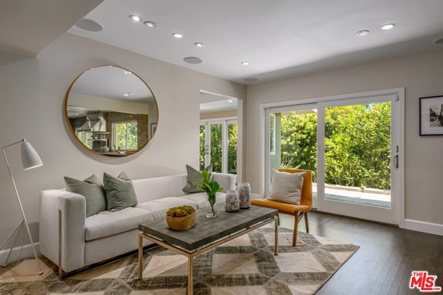 4 Bed Home for Sale in Los Angeles, California