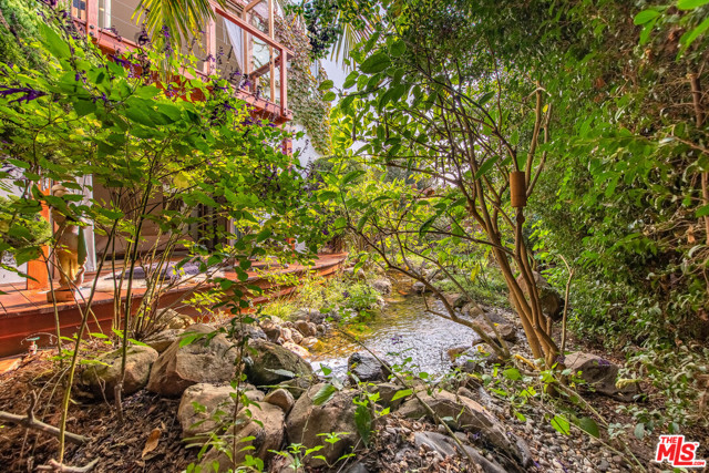 4 Bed Home for Sale in Venice, California