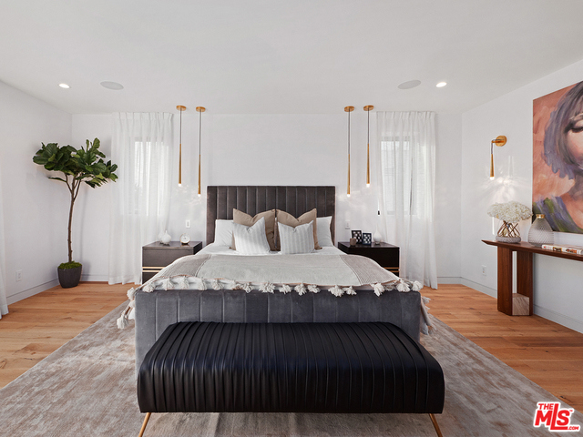 4 Bed Home for Sale in Los Angeles, California