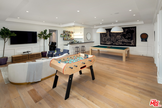 7 Bed Home for Sale in Pacific Palisades, California