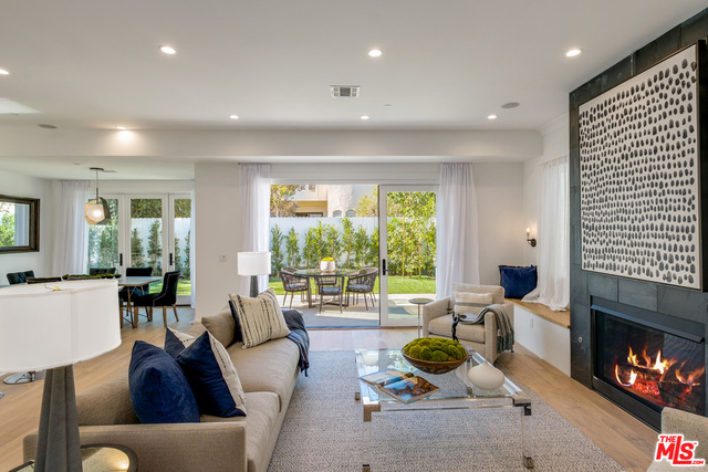 3513 ELM Avenue, Manhattan Beach, California 90266, 5 Bedrooms Bedrooms, ,4 BathroomsBathrooms,Residential,Sold,ELM,19437290