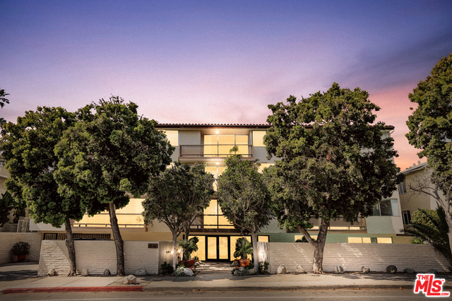 Photo of 153 SAN VICENTE Boulevard, Santa Monica, CA 90402