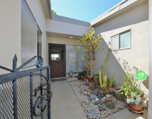 3808 Vista Campana S.