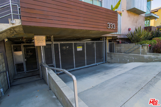 2 Bed Home for Sale in Los Angeles, California