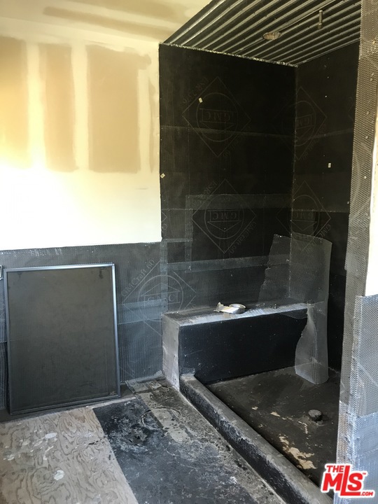 3 Bed Home for Sale in Studio City, California