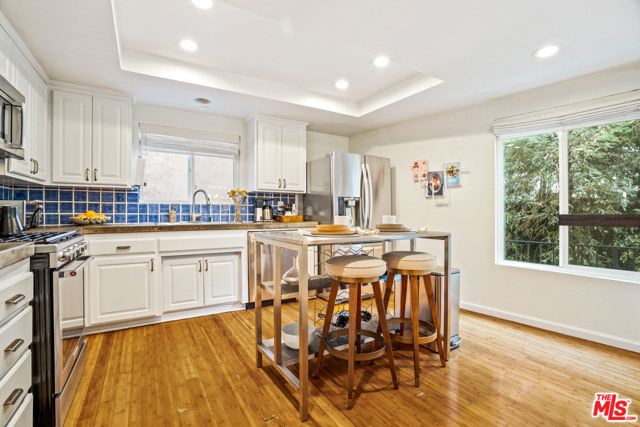 2 Bed Home for Sale in Los Angeles, California