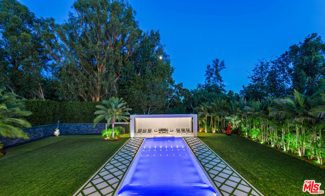 7 Bed Home for Sale in Beverly Hills, California