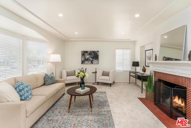 3 Bed Home for Sale in Burbank, California