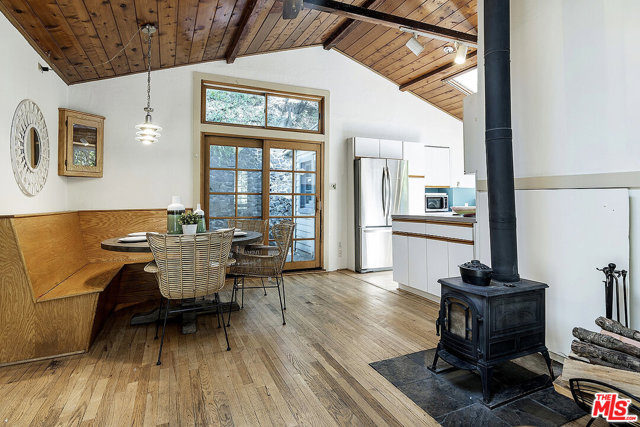 3 Bed Home for Sale in Topanga, California