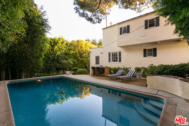  Income Home for Sale in Los Angeles, California