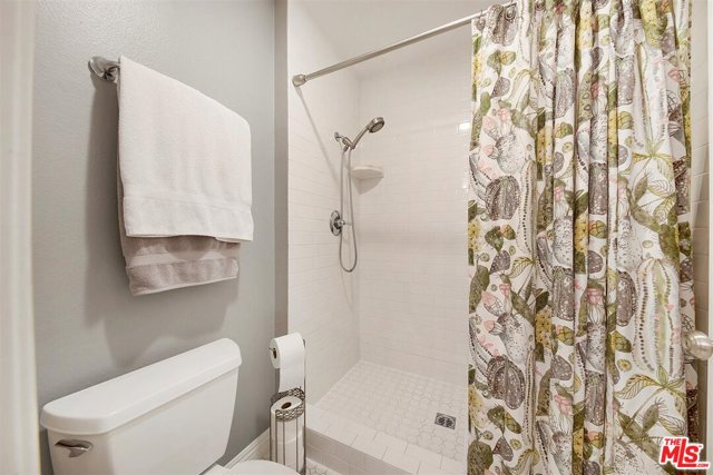 2 Bed Home for Sale in Playa del Rey, California