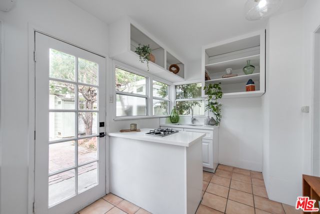 5 Bed Home for Sale in Santa Monica, California