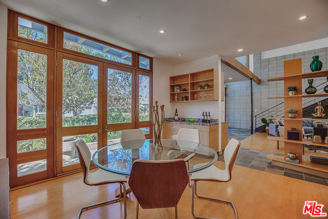 4 Bed Home for Sale in Sherman Oaks, California