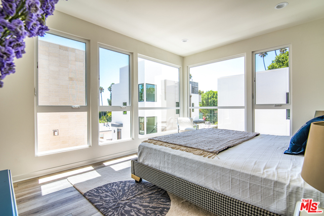 3 Bed Home for Sale in Los Angeles, California