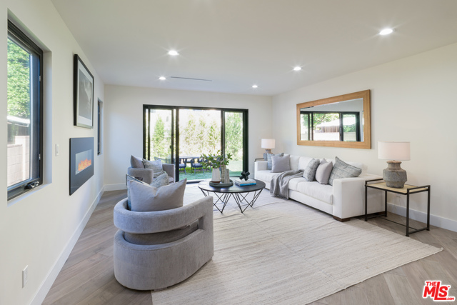 3 Bed Home for Sale in Sherman Oaks, California