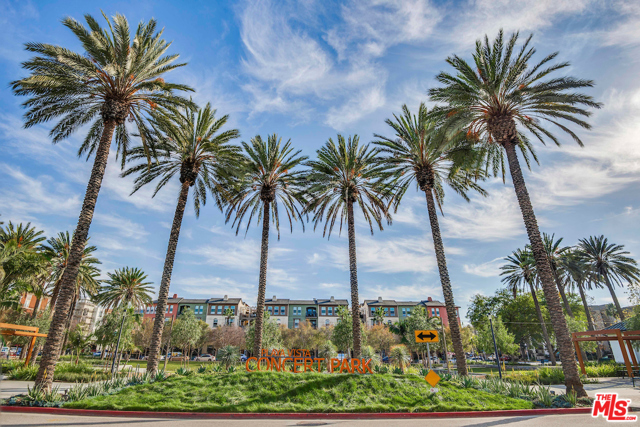 2 Bed Home for Sale in Playa Vista, California