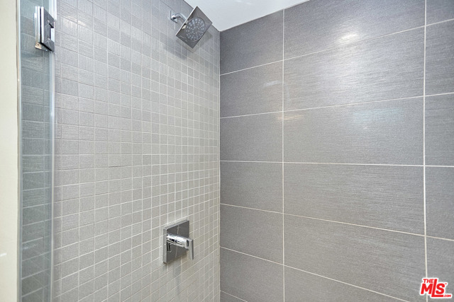 2 Bed Home for Sale in Los Angeles, California