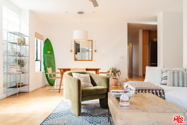 2 Bed Home for Sale in Venice, California