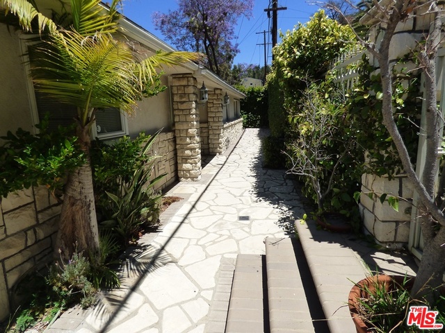3 Bed Home for Sale in Sherman Oaks, California