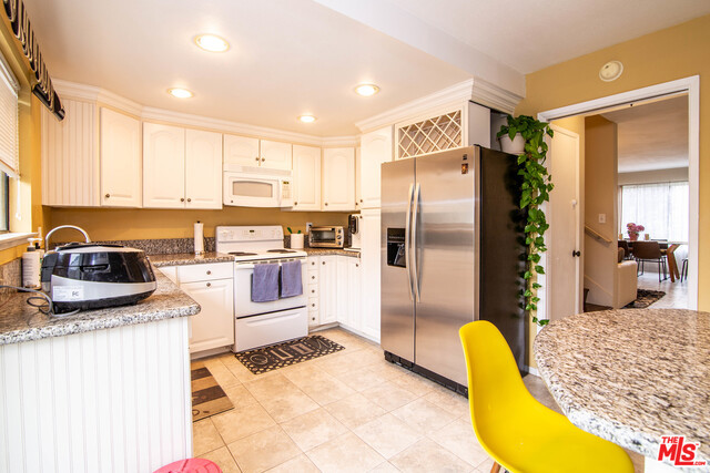 28019 RIDGEBLUFF Court, Rancho Palos Verdes, California 90275, 2 Bedrooms Bedrooms, ,2 BathroomsBathrooms,Residential,Sold,RIDGEBLUFF,19484180