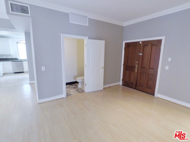 3 Bed Home for Sale in Beverly Hills, California